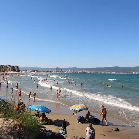 Summer Breeze 110 Cozi * Slantchev Briag