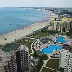 公寓 Summer Breeze 110 Cozi 阳光海滩